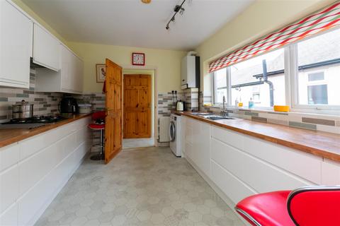 2 bedroom end of terrace house for sale, Wilford Road, Ruddington, Nottingham