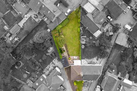 44 Ashbury Drive, Sheffield, S8 8LE