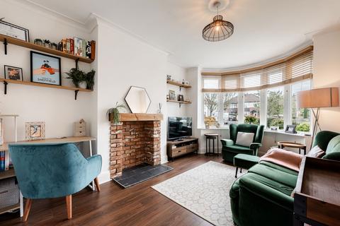 44 Ashbury Drive, Sheffield, S8 8LE
