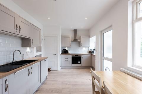 44 Ashbury Drive, Sheffield, S8 8LE