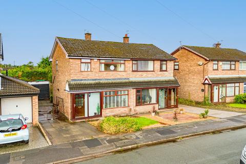 3 bedroom semi-detached house for sale, Meadow Lane, Fearnhead, WA2