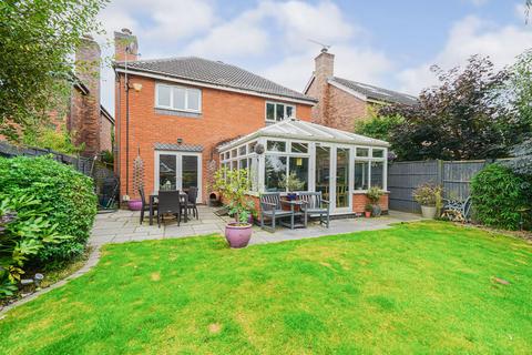 4 bedroom detached house for sale, Hawthorn Drive, Balsall Common, CV7