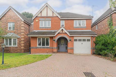 4 bedroom detached house for sale, Hawthorn Drive, Balsall Common, CV7