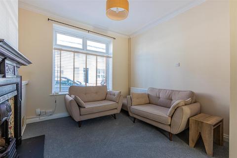 2 bedroom house to rent, Springfield Place, Cardiff CF11