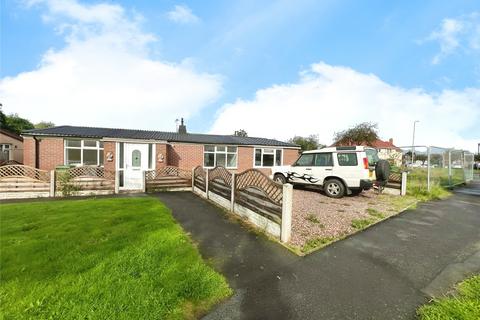 3 bedroom bungalow to rent, School Lane, Wolverhampton, West Midlands, WV10