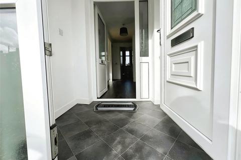 3 bedroom bungalow to rent, School Lane, Wolverhampton, West Midlands, WV10