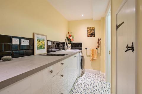 3 Lockeridge Road, Bere Alston, Yelverton, PL20 7AW