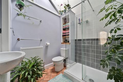 3 Lockeridge Road, Bere Alston, Yelverton, PL20 7AW
