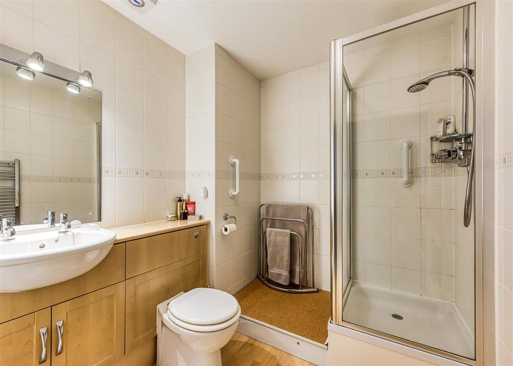 19 Cygnet Court-Shower Room.jpg