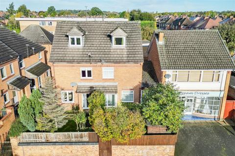 3 bedroom semi-detached house for sale, Gatehouse Court, Beeston NG9