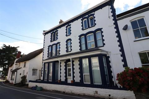 1 bedroom flat for sale, 62 South Street, Braunton