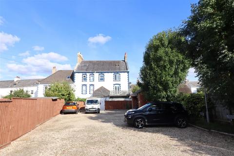 1 bedroom flat for sale, 62 South Street, Braunton