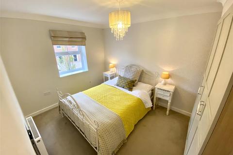 3 bedroom semi-detached house for sale, Sunningdale, Mount Oswald, Durham