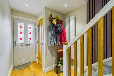 11 Angus Close, Arnold, Nottingham, NG5 8QU