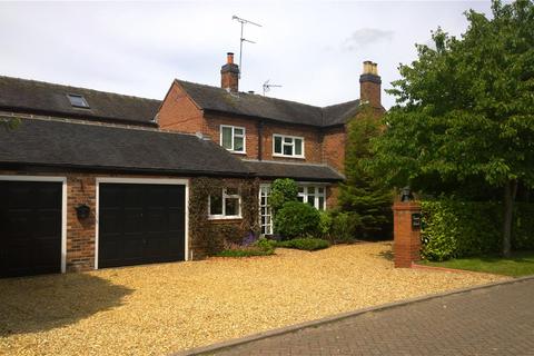 5 bedroom detached house for sale, Huntersfield, Shavington, Crewe, Cheshire, CW2