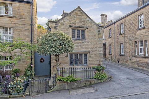 3 bedroom detached house for sale, South Church Street, Bakewell