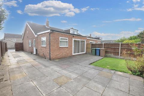 2 bedroom semi-detached bungalow for sale, Friars Avenue, Stone