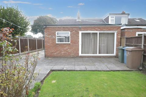 2 bedroom semi-detached bungalow for sale, Friars Avenue, Stone