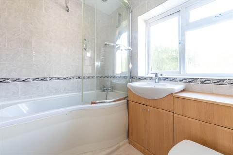 83 Carnation Road, Rochester, ME2 2YF