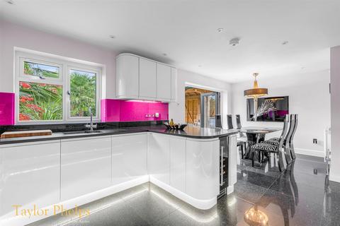 3 bedroom semi-detached house for sale, Colliers End SG11