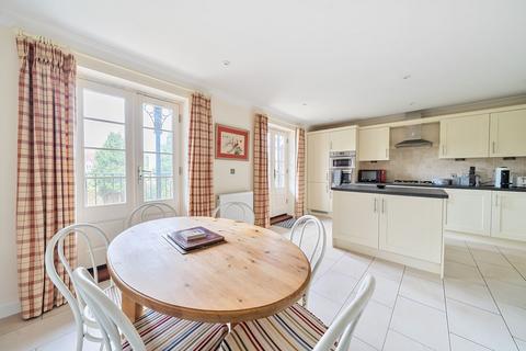 3 bedroom townhouse for sale, Belvedere Road, Faversham, ME13