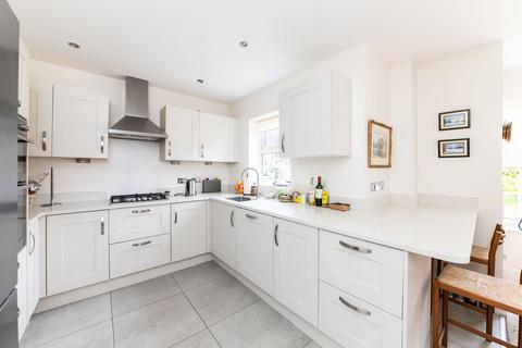 1 Abbots Grange, Marcham, Abingdon, OX13 6PF