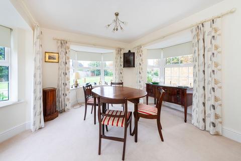 1 Abbots Grange, Marcham, Abingdon, OX13 6PF
