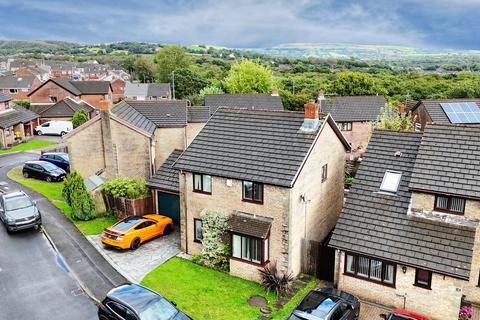 4 bedroom detached house for sale, Beddau, Pontypridd CF38