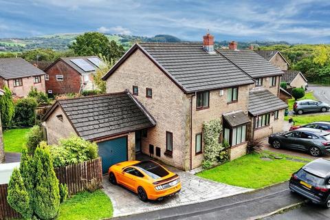 4 bedroom detached house for sale, Beddau, Pontypridd CF38