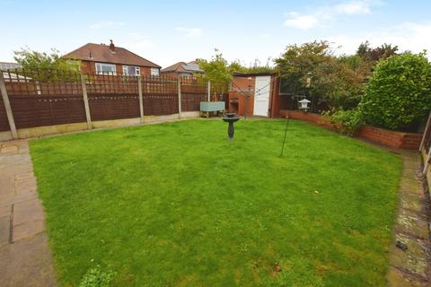 3 bedroom semi-detached house for sale, Gaydon Road, Sale, Greater Manchester, M33