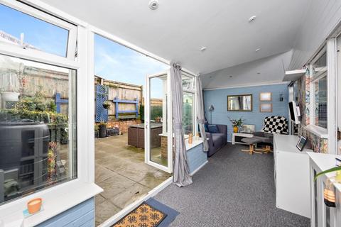 3 bedroom semi-detached house for sale, Warren Avenue, Brighton