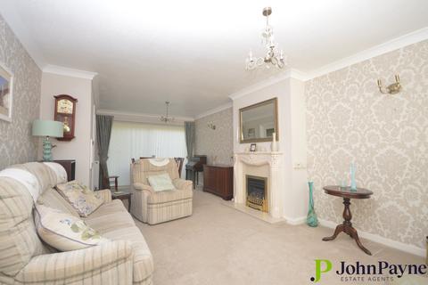 25 Buckhold Drive, Coventry, CV5 9LT