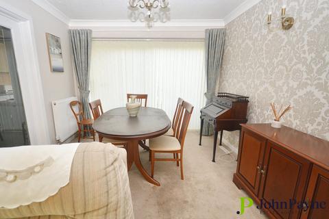 25 Buckhold Drive, Coventry, CV5 9LT