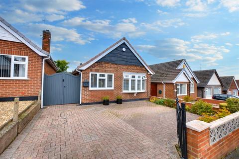 41 Baker Avenue, Arnold, Nottingham, NG5 8FW