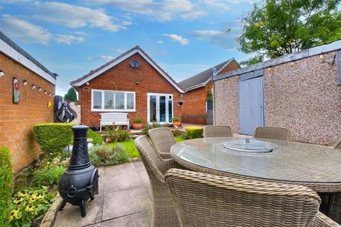 41 Baker Avenue, Arnold, Nottingham, NG5 8FW
