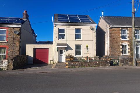 2 bedroom detached house for sale, Cwmamman Road, Glanamman, Ammanford, SA18