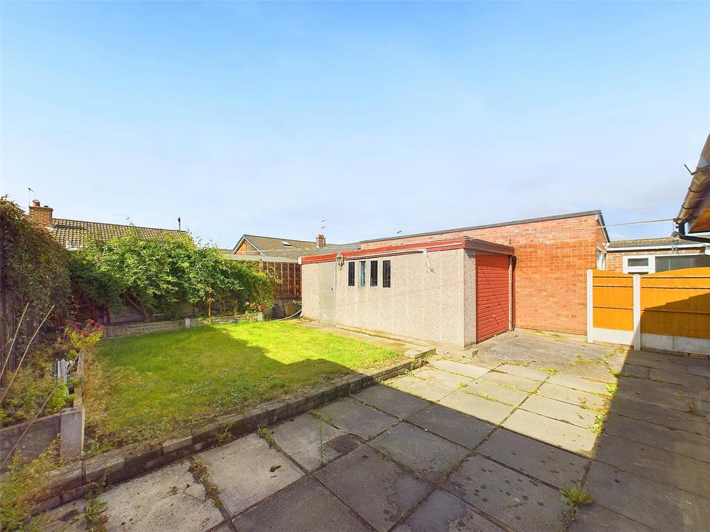 Nutwell Lane, Armthorpe, Doncaster... 2 bed bungalow for sale £165,000