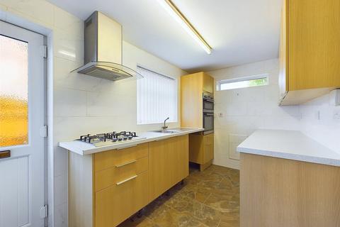 2 bedroom bungalow for sale, Nutwell Lane, Armthorpe, Doncaster, South Yorkshire, DN3