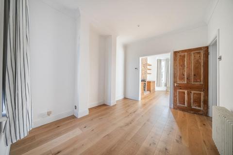 39 Limes Road, Beckenham, BR3 6NS