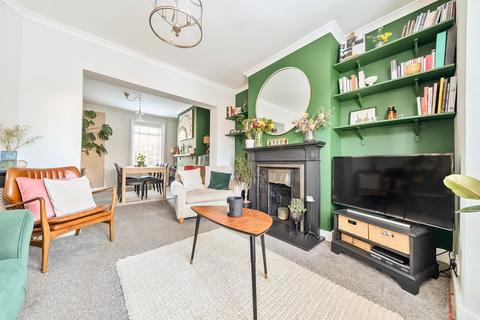 126 Canterbury Road, Folkestone, CT19 5NR