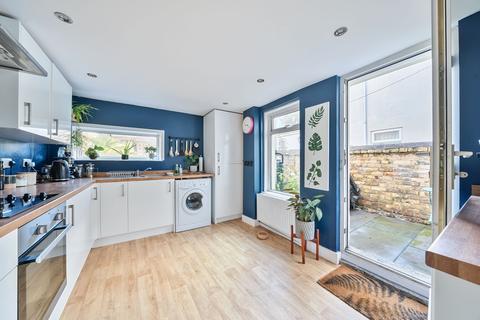 126 Canterbury Road, Folkestone, CT19 5NR