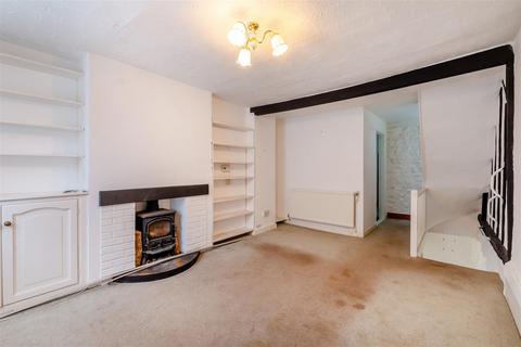 2 bedroom end of terrace house for sale, Church Street, Loose