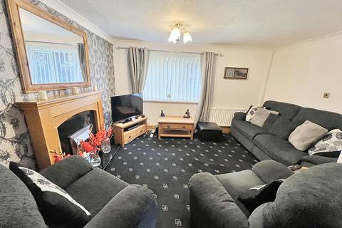 2 bedroom terraced house for sale, Victor Way, Thornaby, Stockton-on-Tees, Durham, TS17 9PA