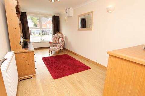 38 Acorn Grove, Church Village, Pontypridd, CF38 2AJ