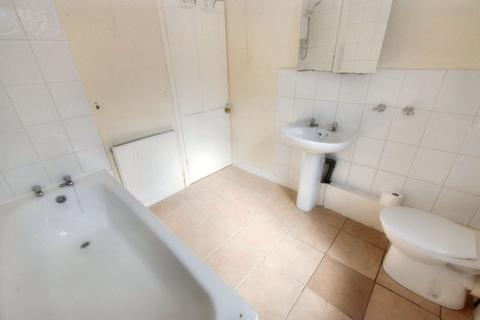 28 Aviary View, Leeds, LS12 2NY