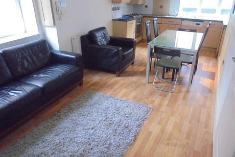 1 bedroom apartment to rent, New Briggate, Leeds