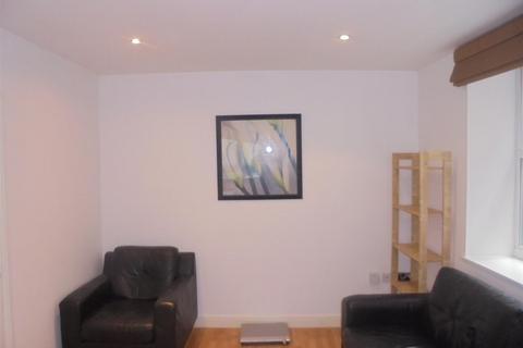 1 bedroom apartment to rent, New Briggate, Leeds