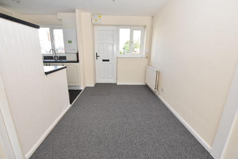 2 bedroom townhouse to rent, London Street, New Whittington, Chesterfield