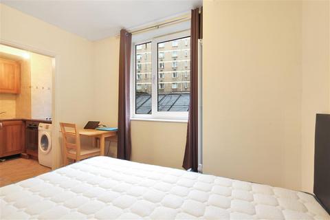 Studio for sale, Sloane Avenue, SW3