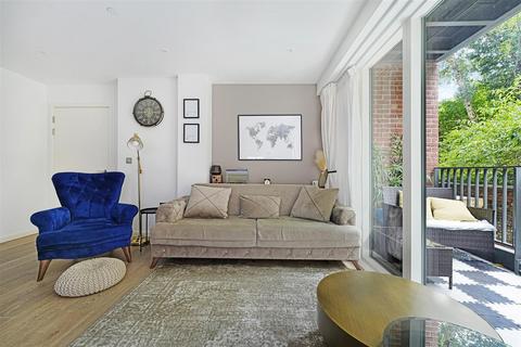 2 bedroom apartment for sale, Mary Neuner Road, London N8